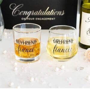 Engagement 'Boyfriend Fiancé / Girlfriend Fiancée' Glasses - Set of 2 NWT
